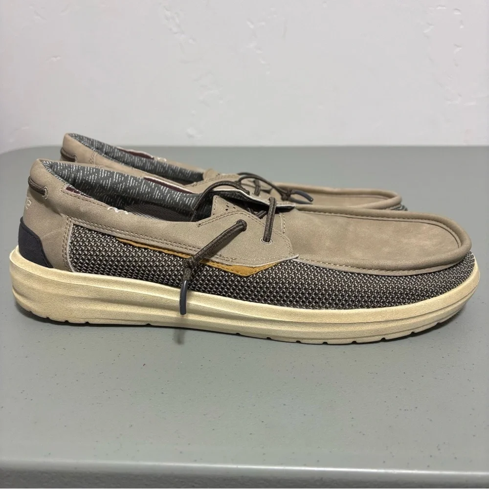 Hey Dude Welsh Grip Sand Men's Slip On Boat Shoes Loafers Size 13 Neutral